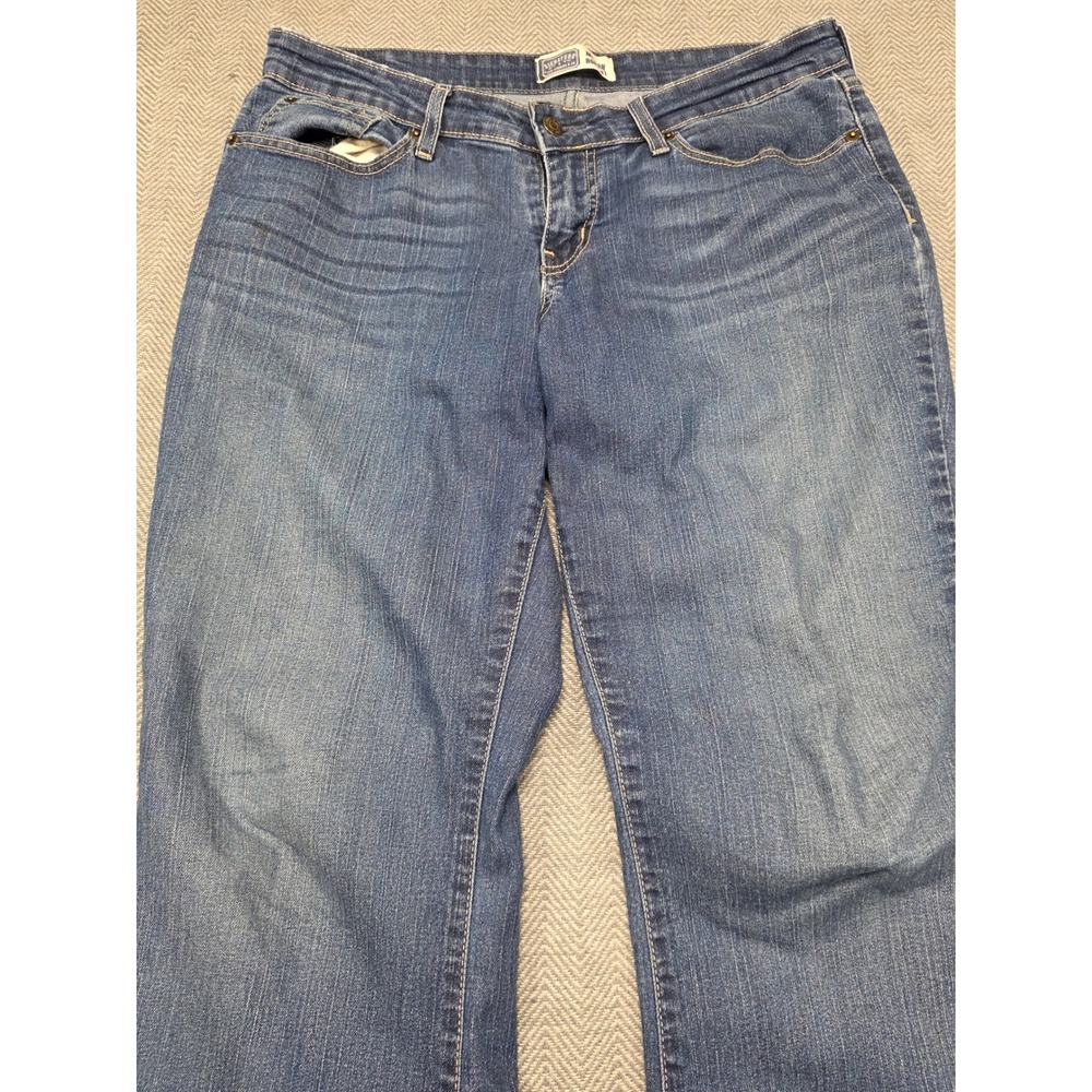 Signature by Levi Strauss &‎ Co Modern Bootcut Jeans Medium Wash Blue Size 12M - Picture 10 of 11